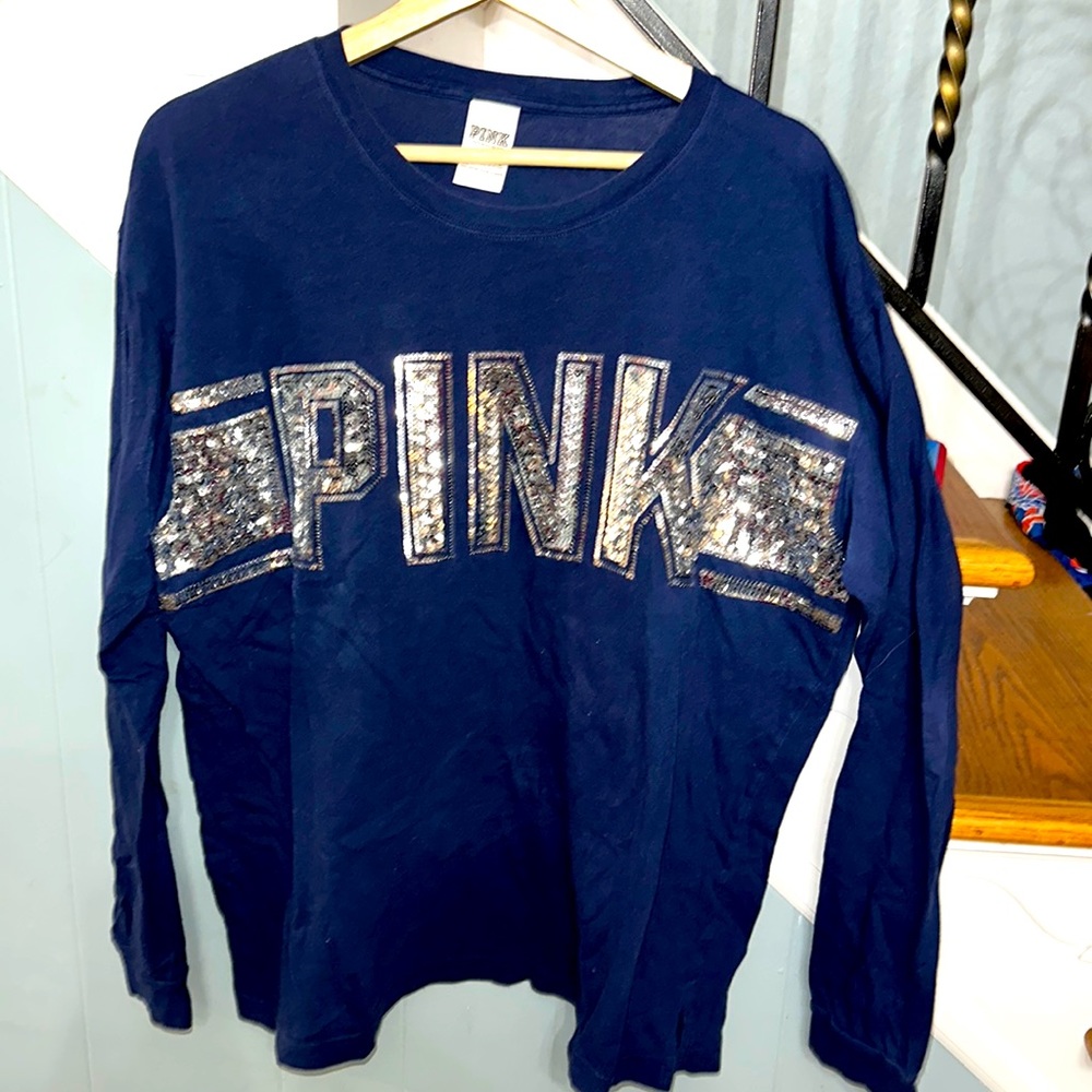 VS PINK LONG SLEEVE SEQUIN T-SHIRT